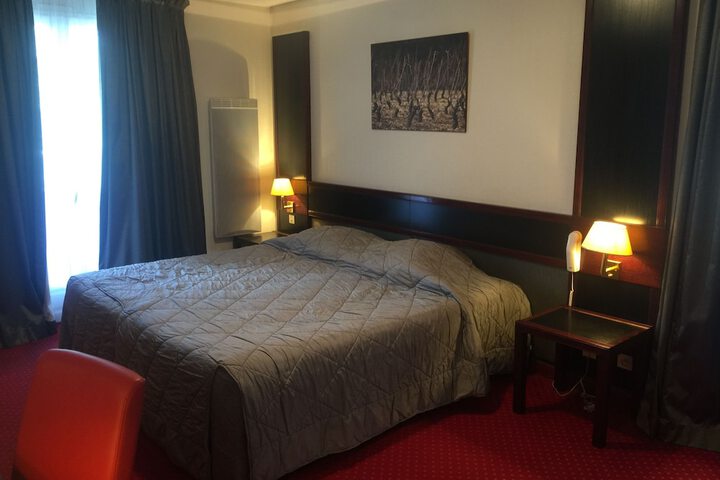 Room 19 of 29