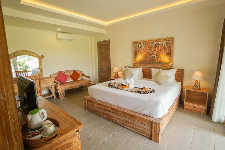 Room 5 of 30