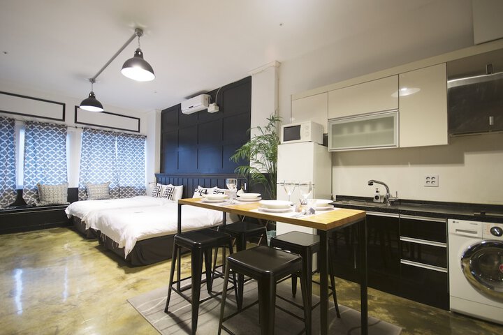 Room 22 of 114