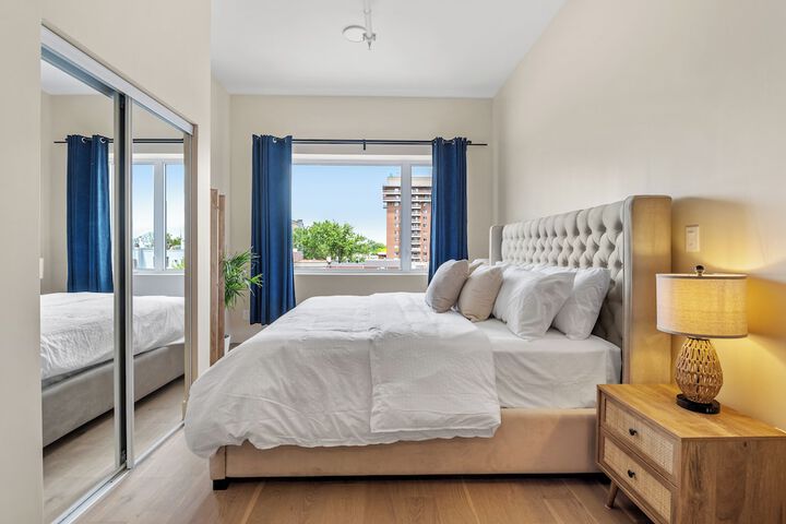 Room 44 of 129
