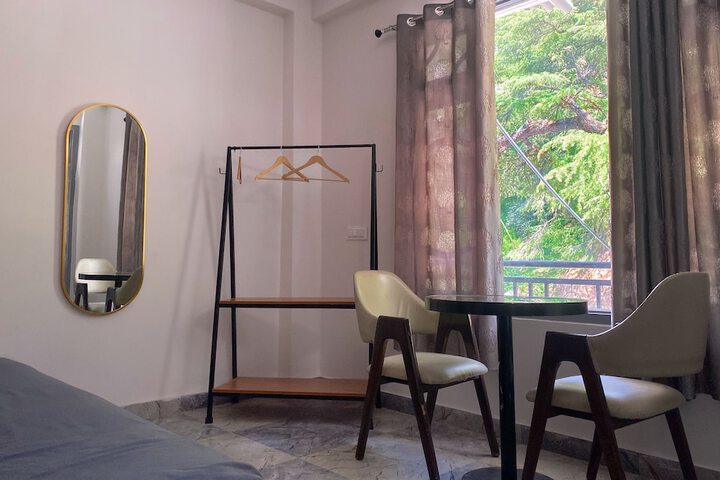 Room 26 of 53