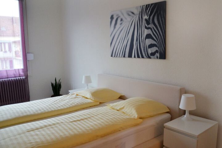 Room 2 of 11