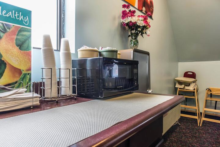 Breakfast/Coffee Service 38 of 43