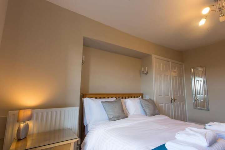 Room 15 of 46