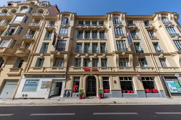 Hotel 78 of 84
