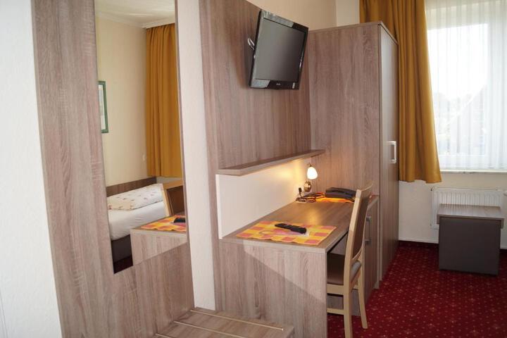 General 17 of 100