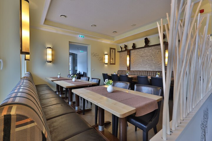 Dining Photos