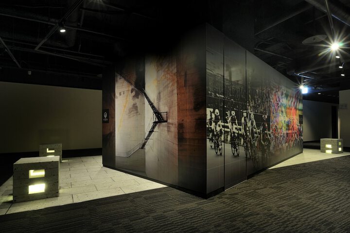 Ballroom/Hall 22 of 30