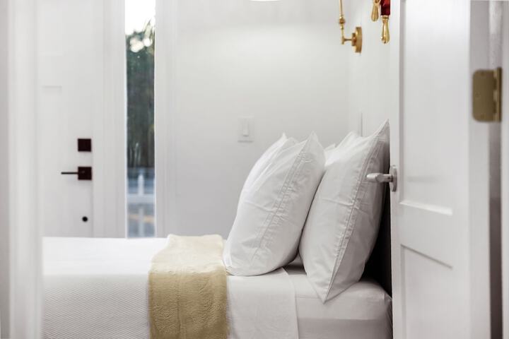 Room 21 of 69