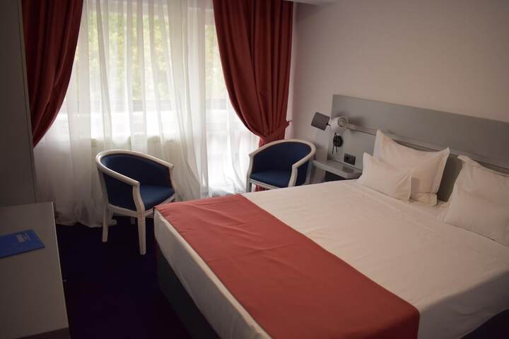 Room 19 of 55