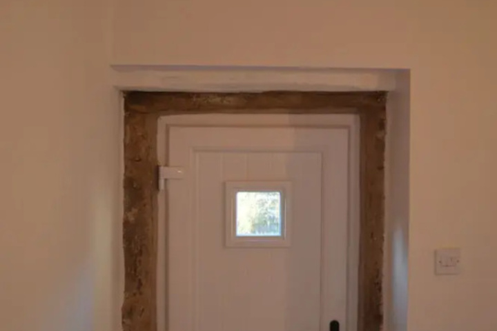 Room 9 of 10