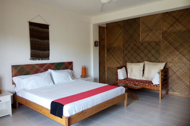 Room 5 of 47