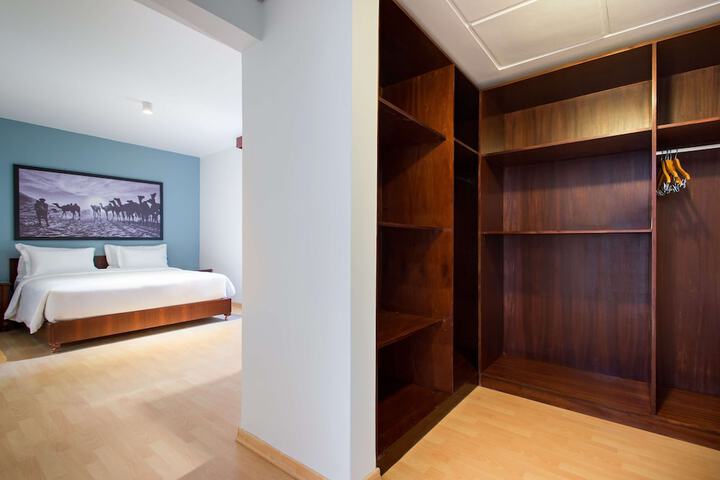 Room 40 of 149