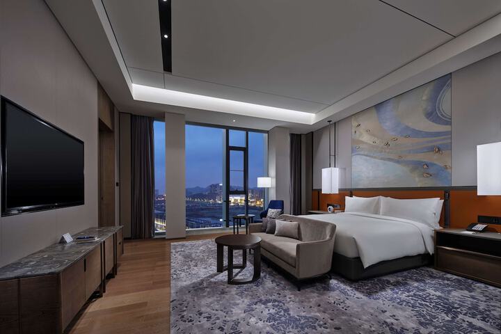 Room 15 of 88
