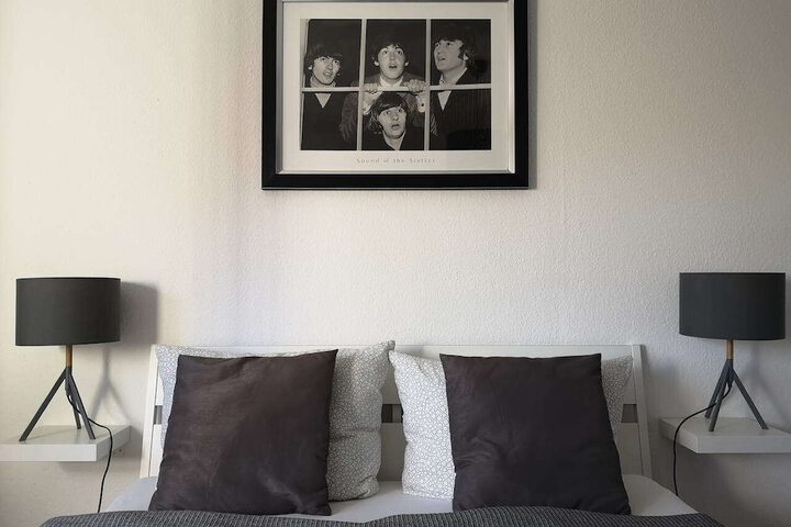 Room 3 of 54