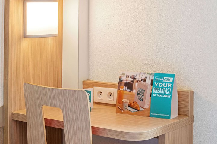 Room amenity