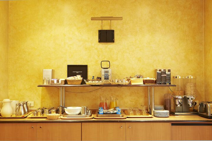 Breakfast/Coffee Service 51 of 64