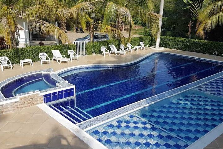Pool 18 of 53
