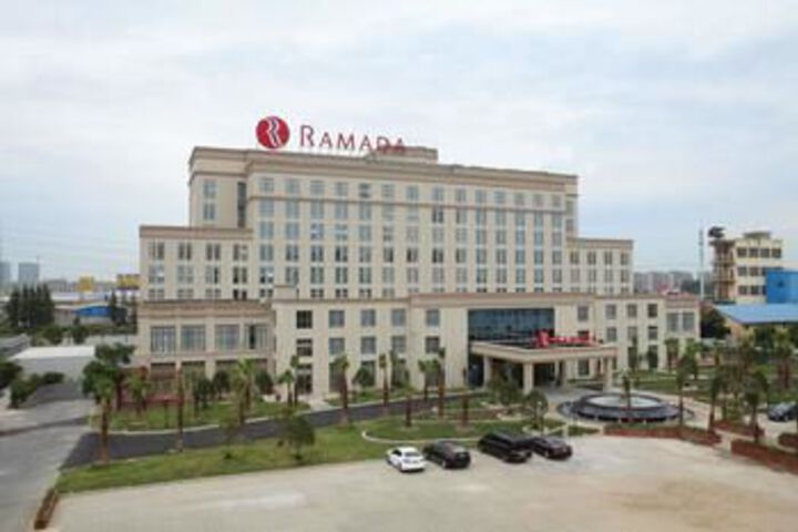 Hotel 15 of 61
