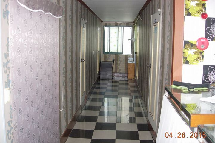 Ballroom/Hall 11 of 13