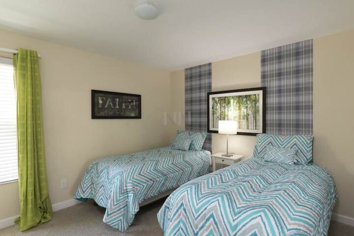 Room 2 of 29