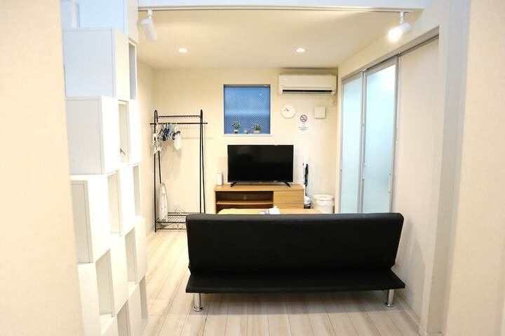 Room 79 of 143