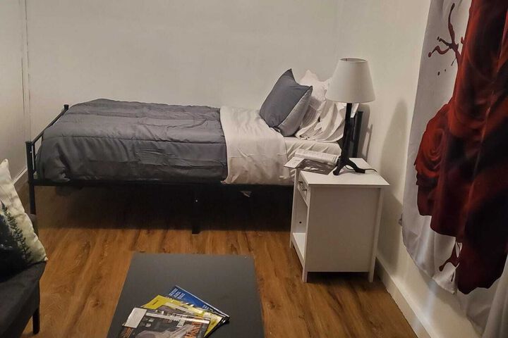 Room 54 of 71