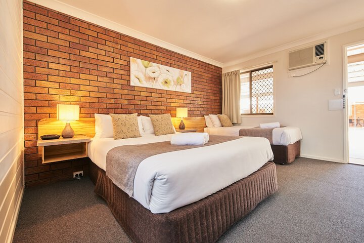 Room 10 of 55