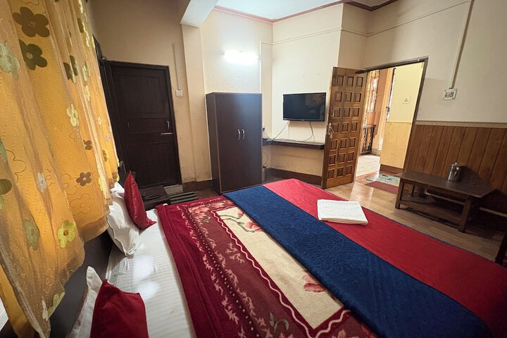 Room 17 of 40