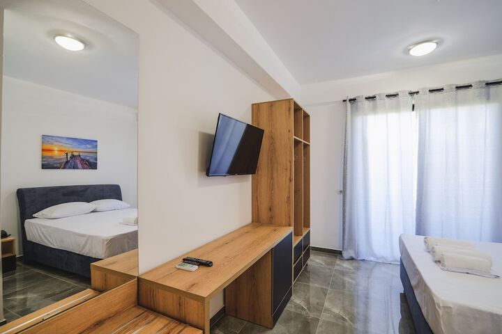 Room 30 of 62