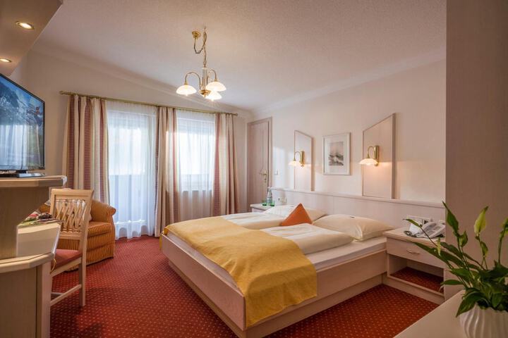 Room 17 of 60