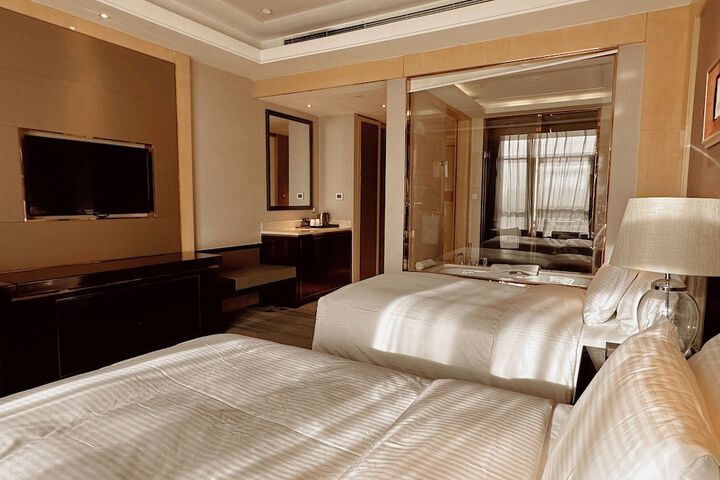 Room 22 of 78
