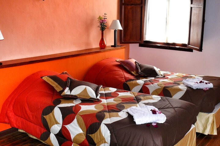 Room 3 of 53