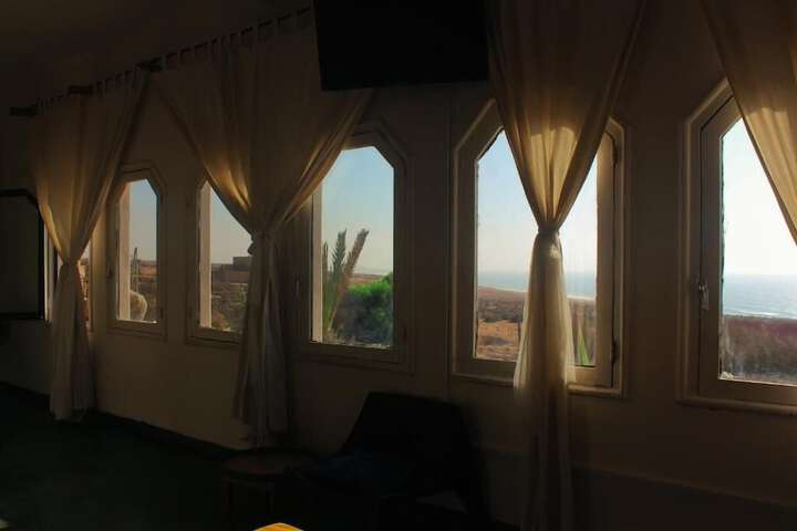 Room 11 of 46