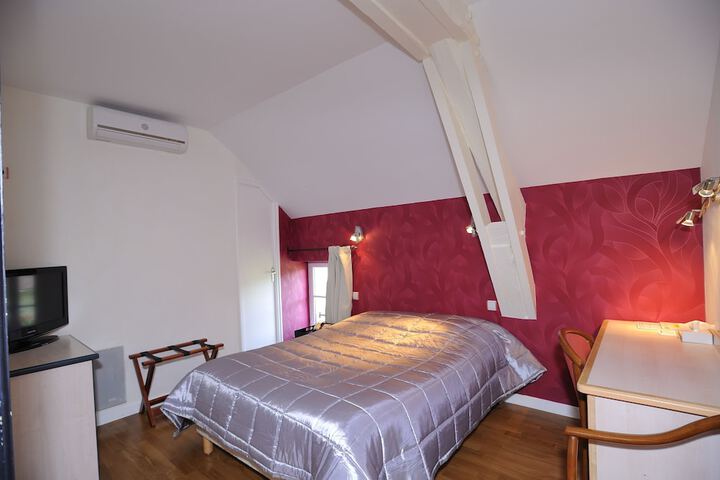Room 11 of 55