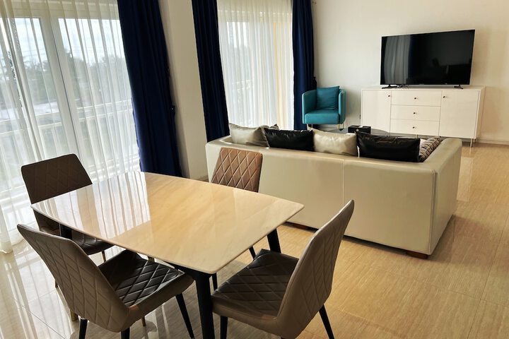 Room 28 of 45