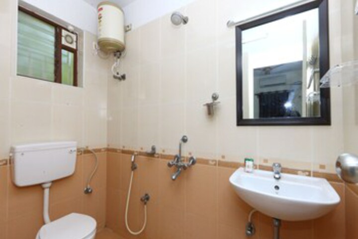 Room 3 of 23