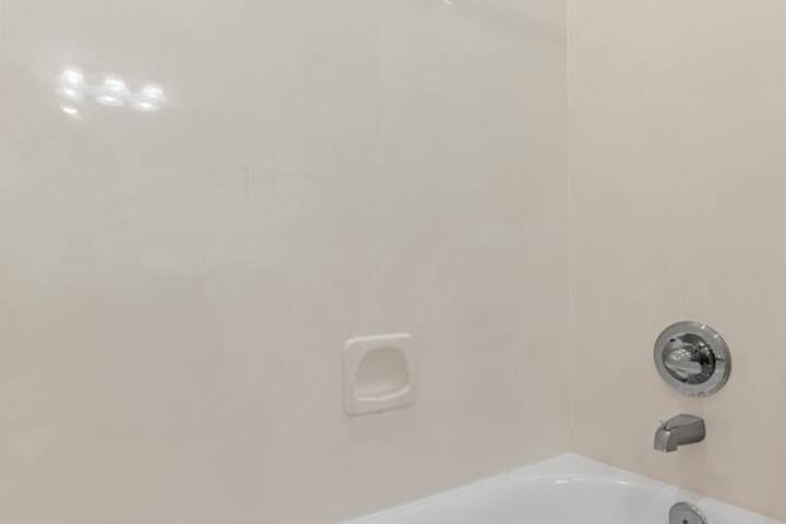 Room 129 of 177