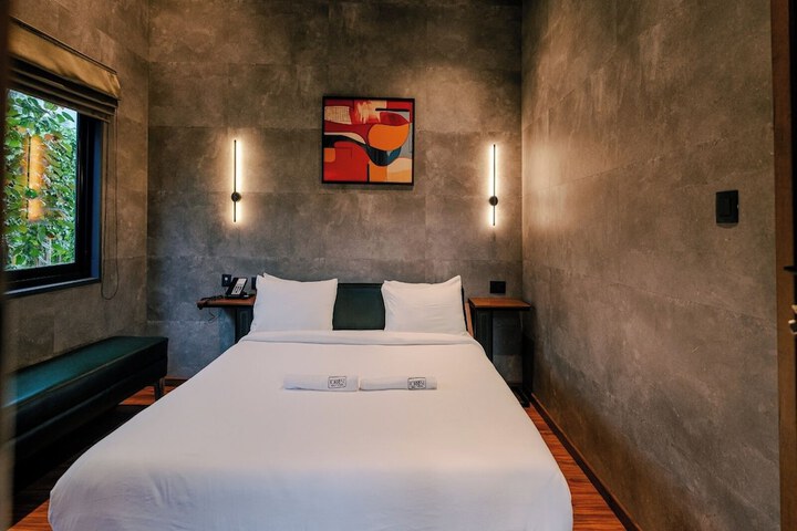 Room 19 of 60