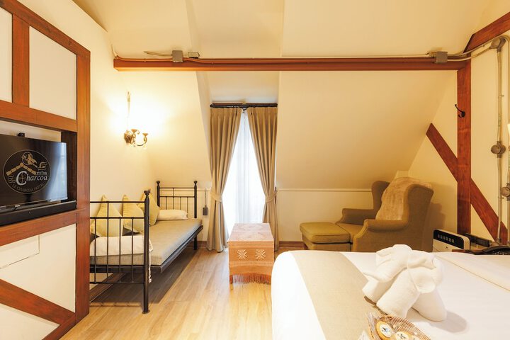 Room 22 of 193