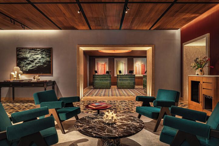 Hotel Interior 7 of 139