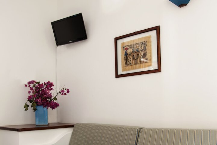 Room 3 of 41