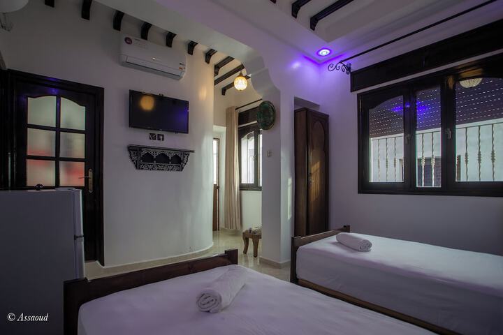 Room 47 of 87