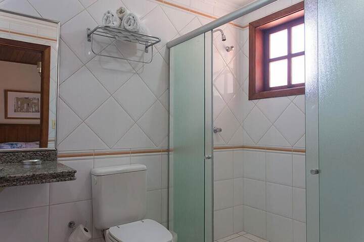 Room 25 of 59