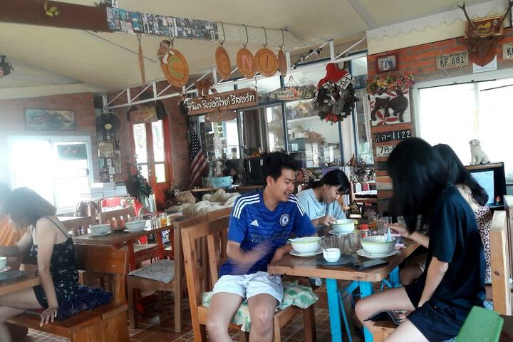 Breakfast/Coffee Service 116 of 308