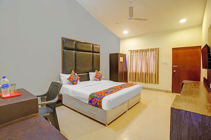Room 16 of 31