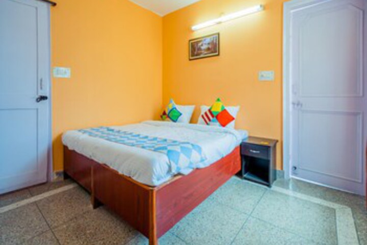Room 17 of 29
