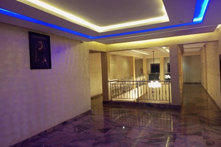 Grand Dream Hotel