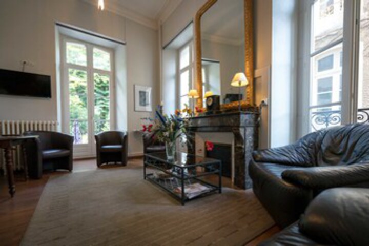 Executive Lounge