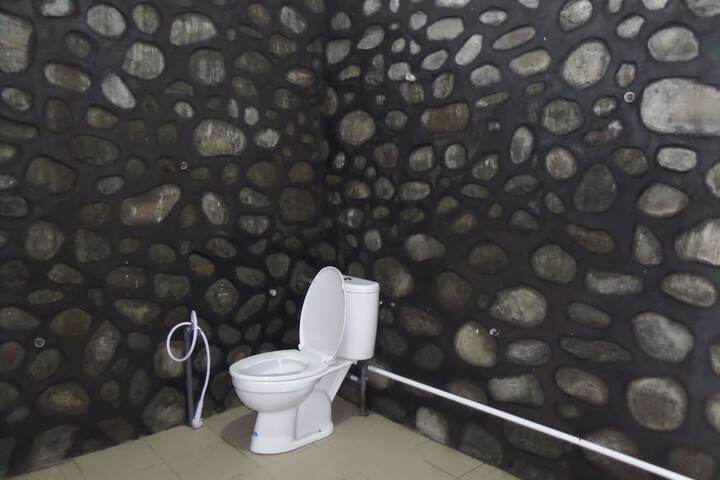 Room 14 of 24